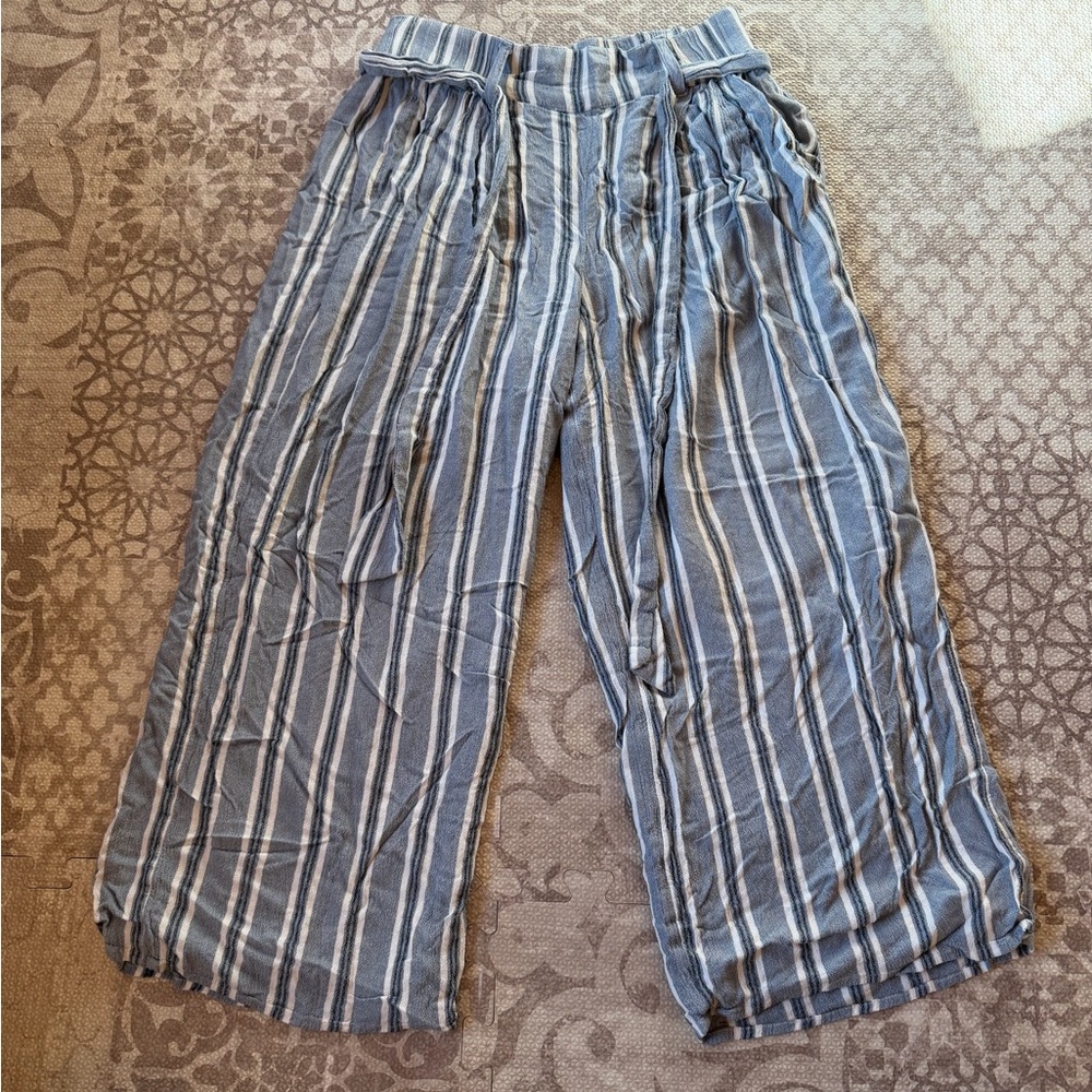 Hollister High-Rise Striped Wide Leg Pants